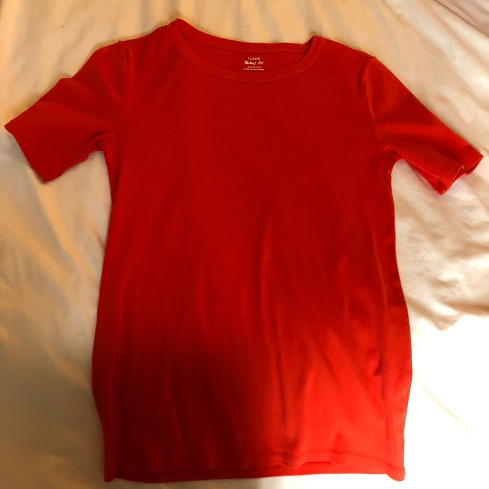 J crew red perfect fit tshirt